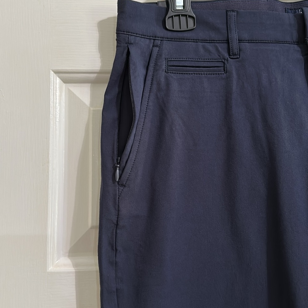 J.Crew Men’s Straight Fit 770 Tech Pant in Navy (32x32) - Picture 6 of 10